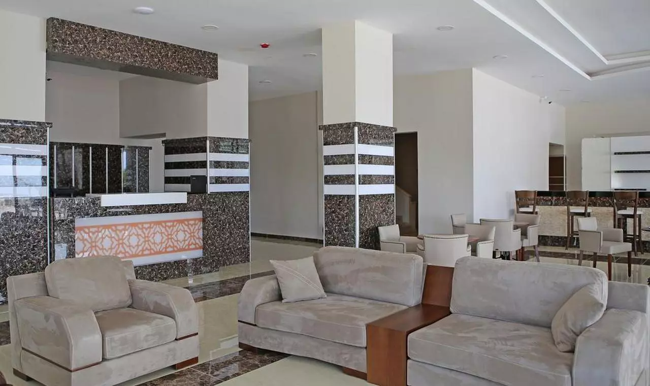 COMFORTADACLASS_SHABAVIZ (6).jpg